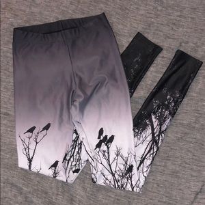 Poprageous Creepy Crows Leggings